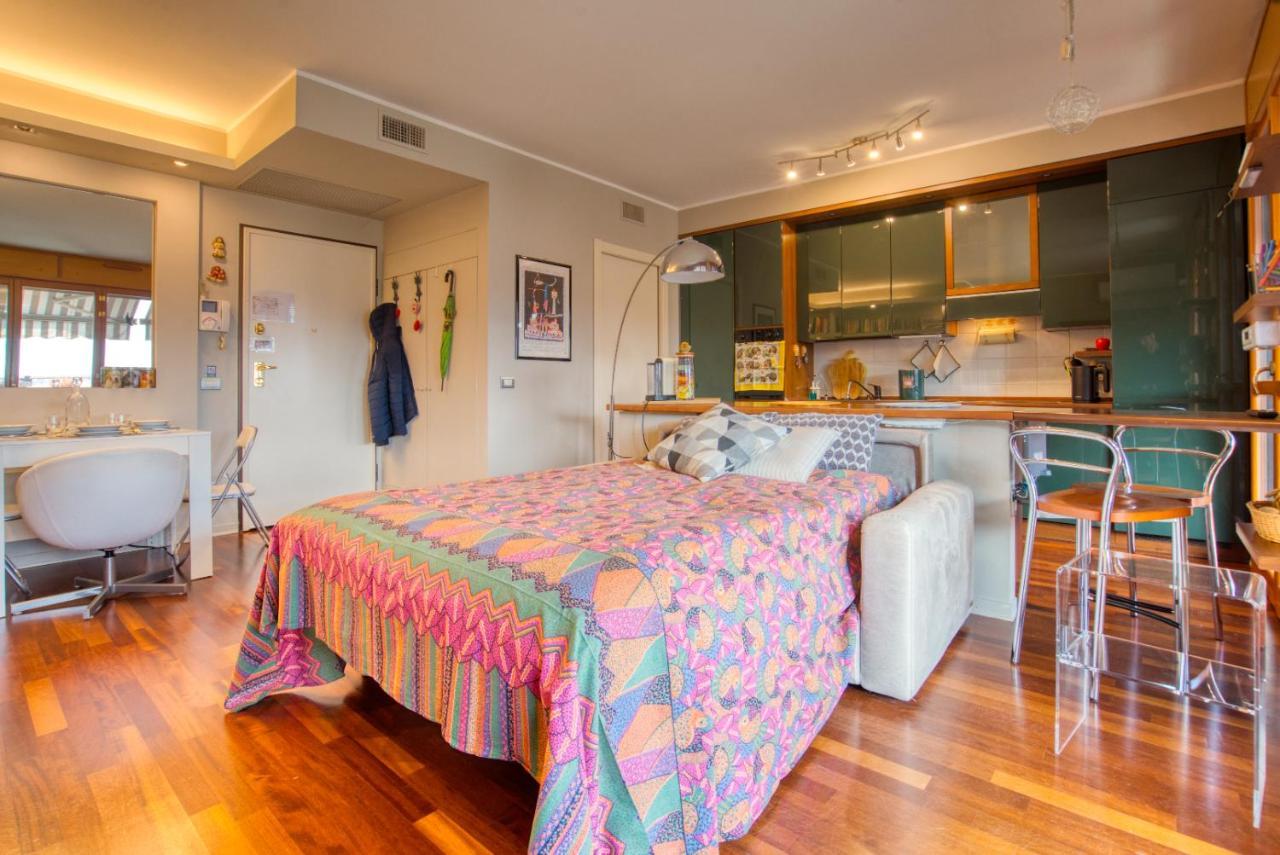 Caseospitali - Casa Di Bibi, Colorato Ed Elegante Bilocale Vicino Al Naviglio Martesana Per 4 Vimodrone Eksteriør bilde